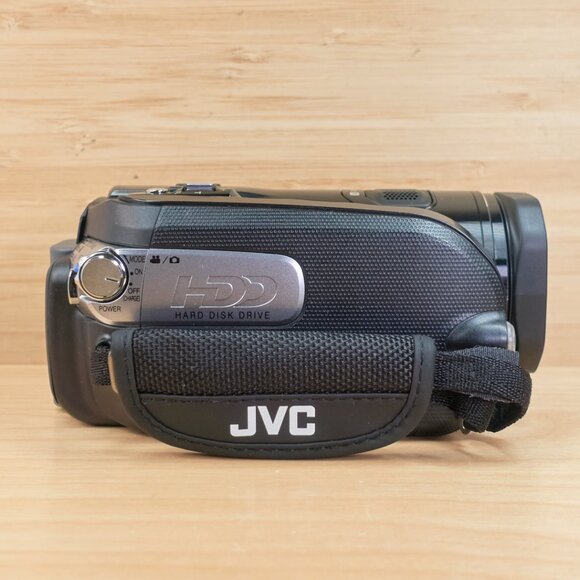 JVC GZ-HD3U Hd Camcorder / 60GB HDD / 3CCD / Konica Minolta Lens / Japan - Picture 8 of 9